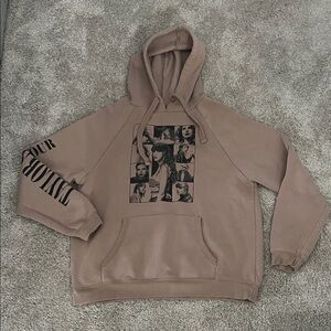 Taylor Swifts The Eras Tour Graphic Hoodie - L